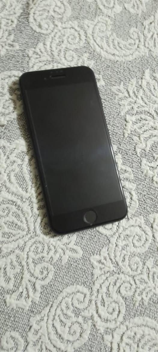 iPhone 7, как новый, очень дешёво