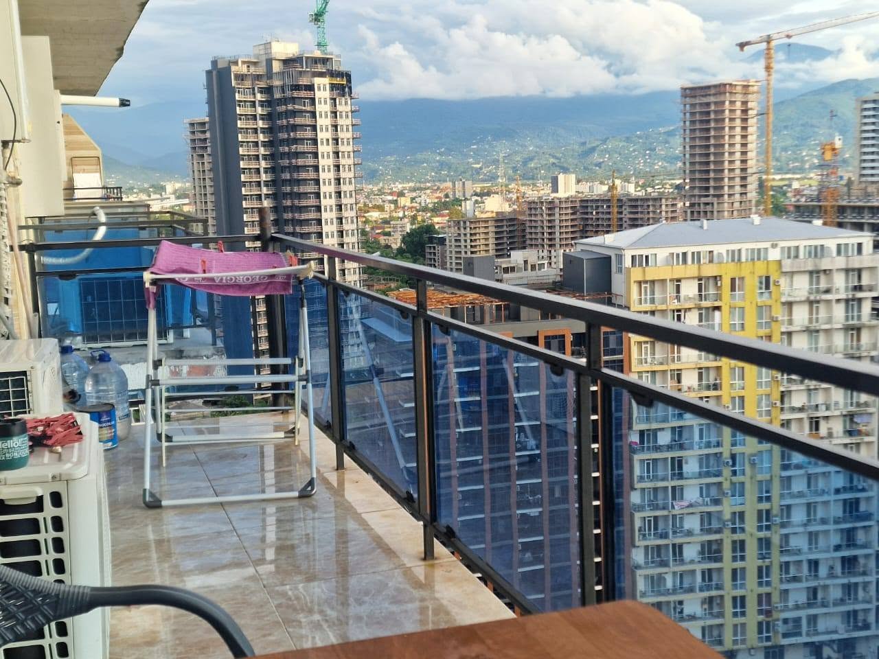 იყიდება ბინა, ბათუმი — $165,000