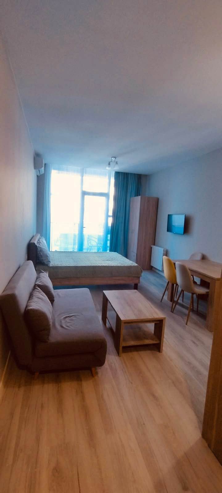 🏡 Stüdyo 1 yıl için 350$ karşılığında kiraya verilmektedir