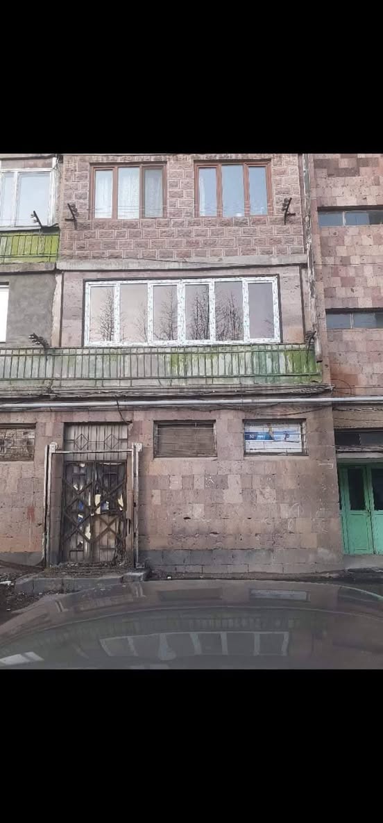 220 sqm commercial area in Hrazdan