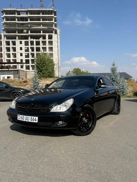 CLS 500 2006 — 11,000$