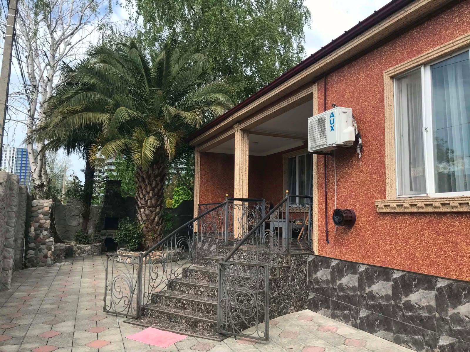 Տուն, Բաթում — $1,400