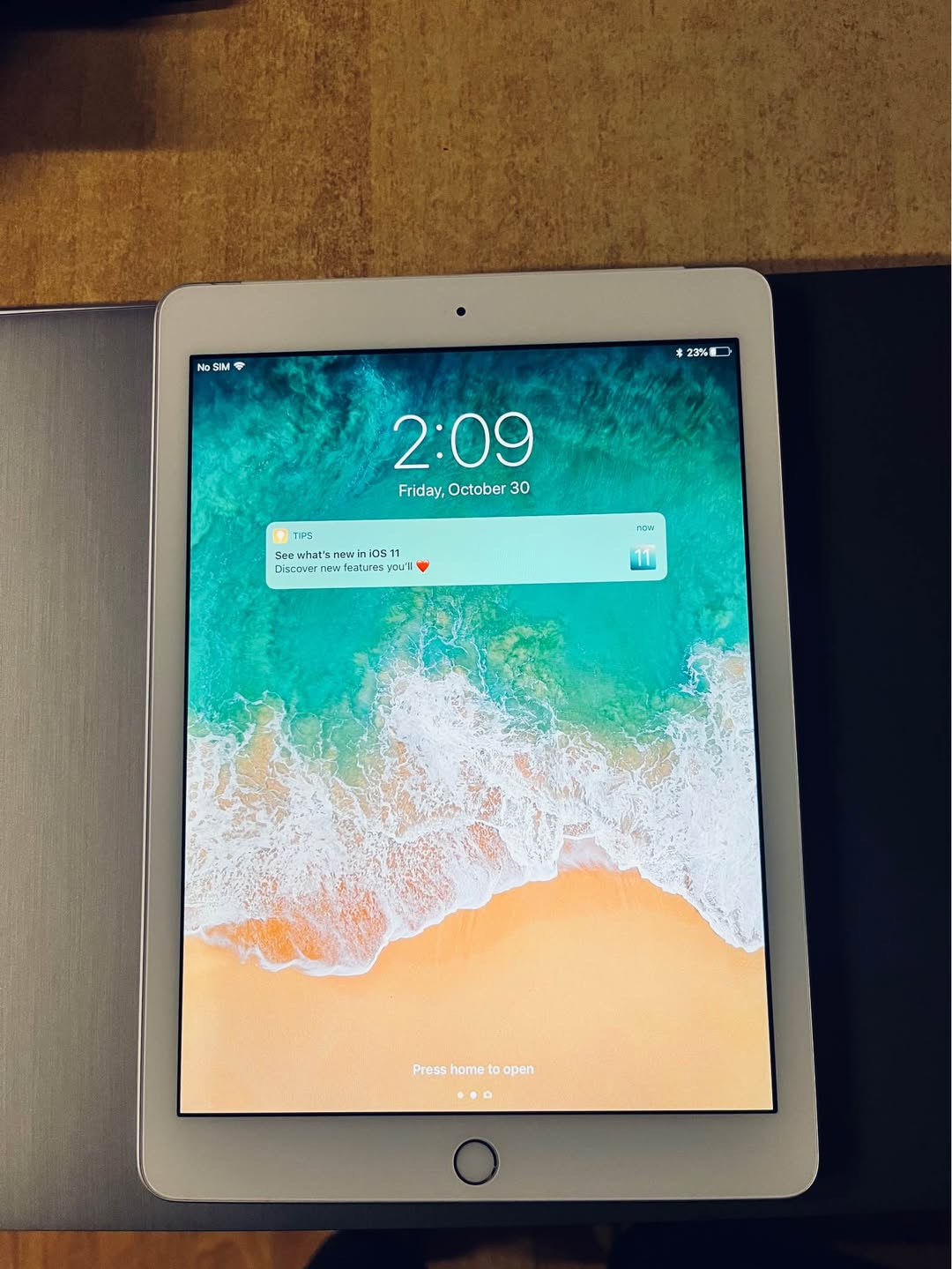 IPAD 5 A1823 очень хорошего состояния