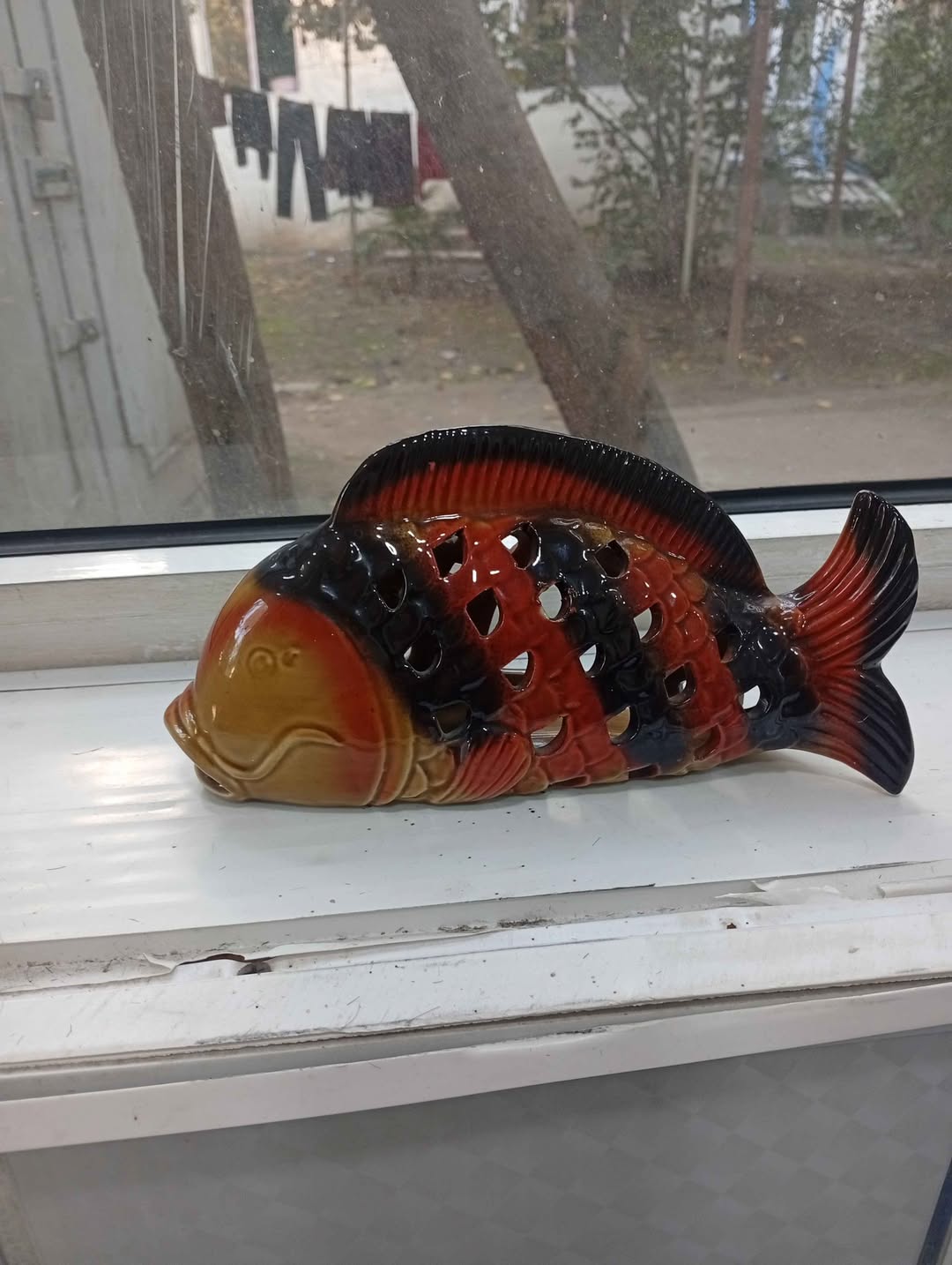 Keramik balıq formalı şam fənəri