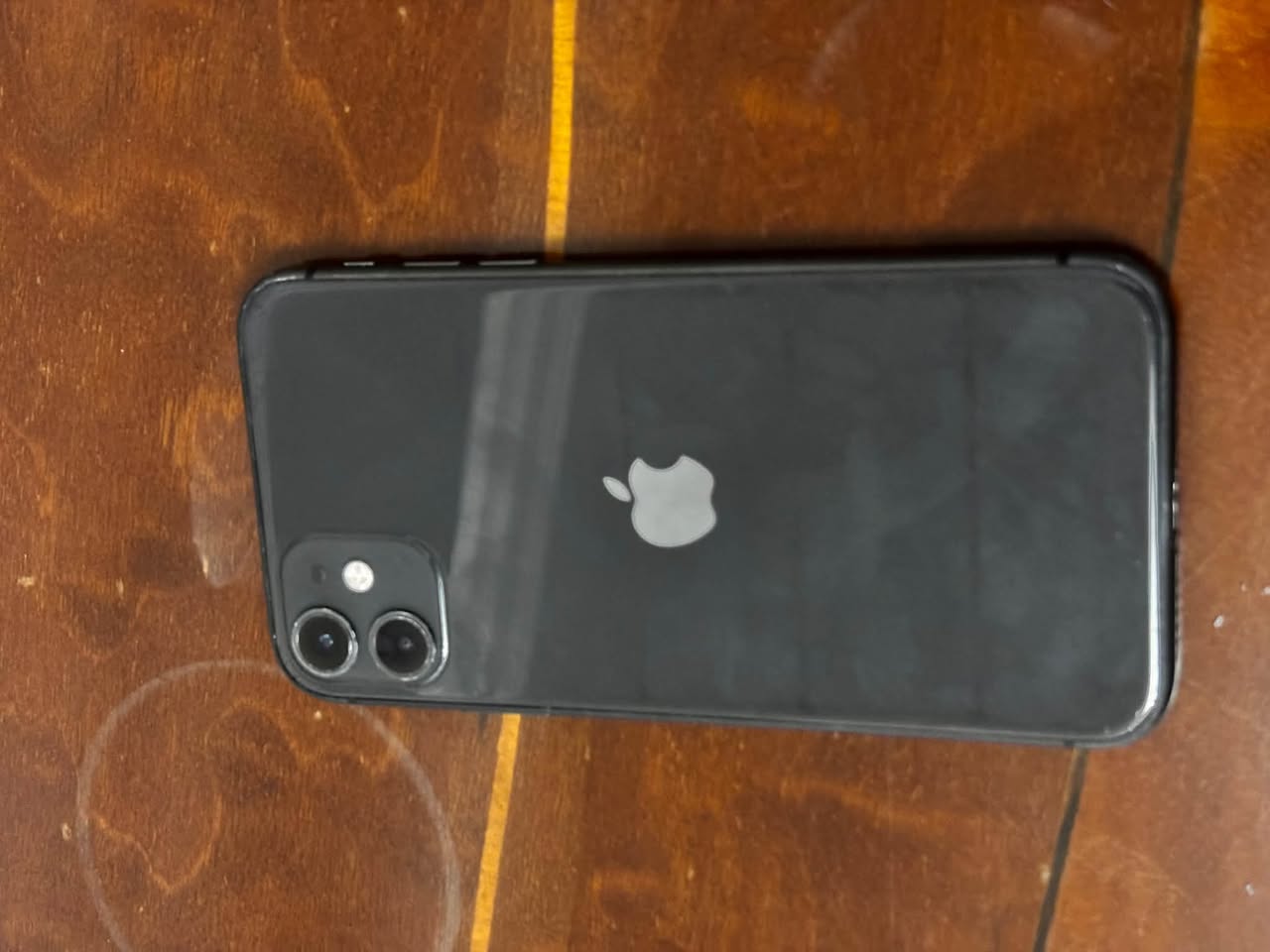 iPhone 11, ბატარეა 75%, გაუხსნელი