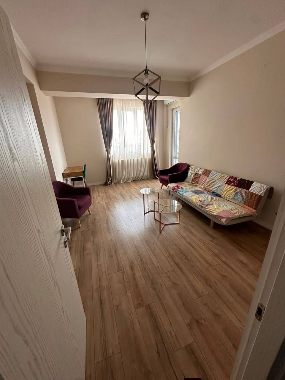 იყიდება ბინა, თბილისი — $110,000
