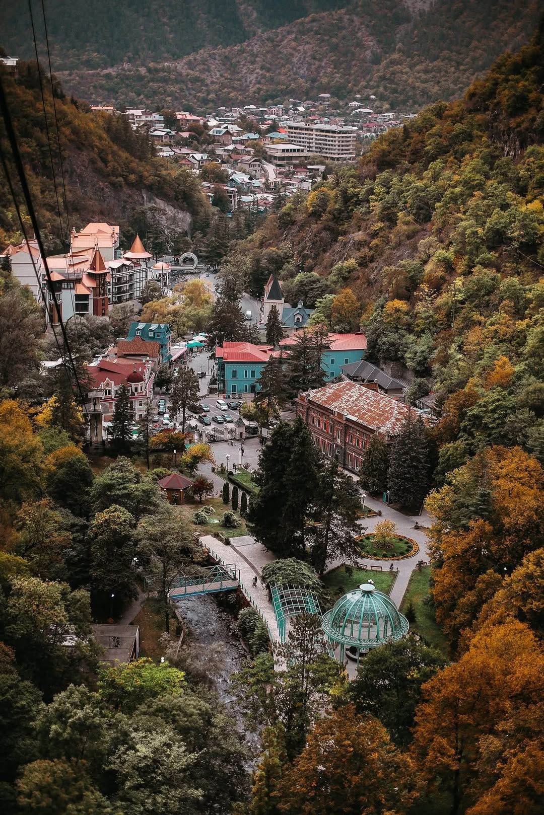 იყიდება ბორჯომის სოფელ სადგერში , მიწა