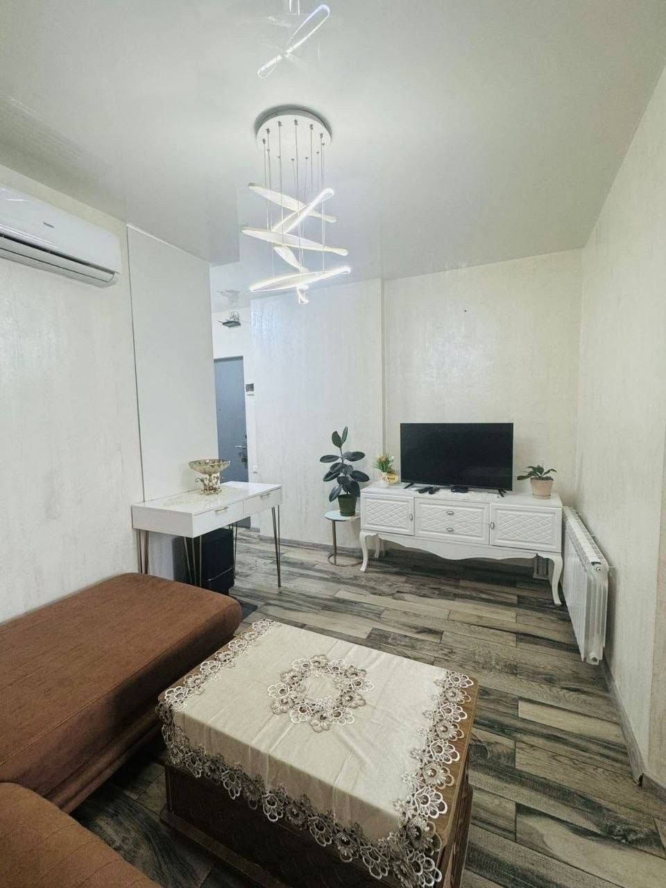 1 otaqlı mənzil kirayə verilir, Batumi — $450