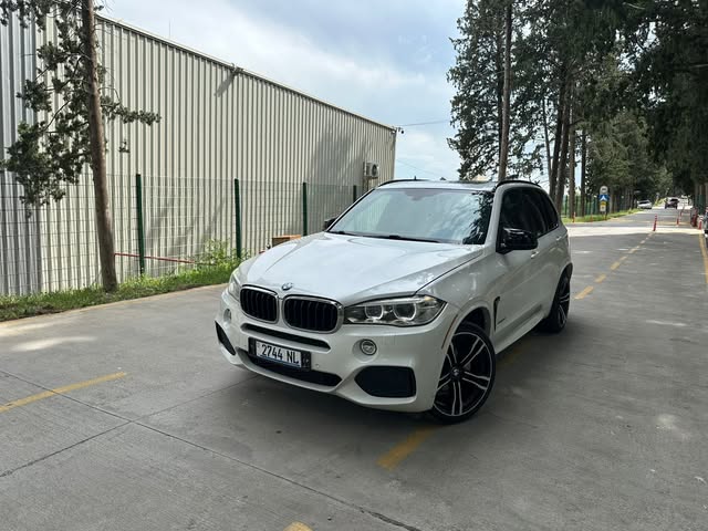 მიცემბოდა BMW X5 2014 გარბენი 118 — 15,500$