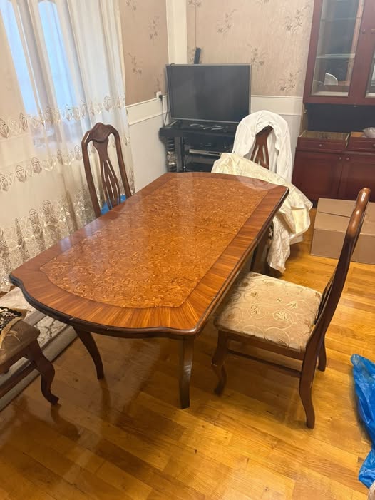 Mebel — 150₼