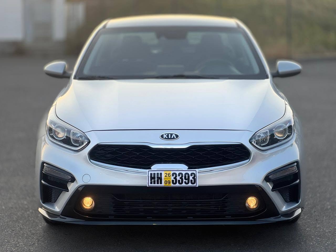 Kia Forte 2000 — 12,000$