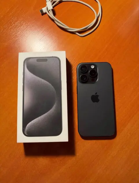 iPhone 15 Pro 128GB, batareya 81%
