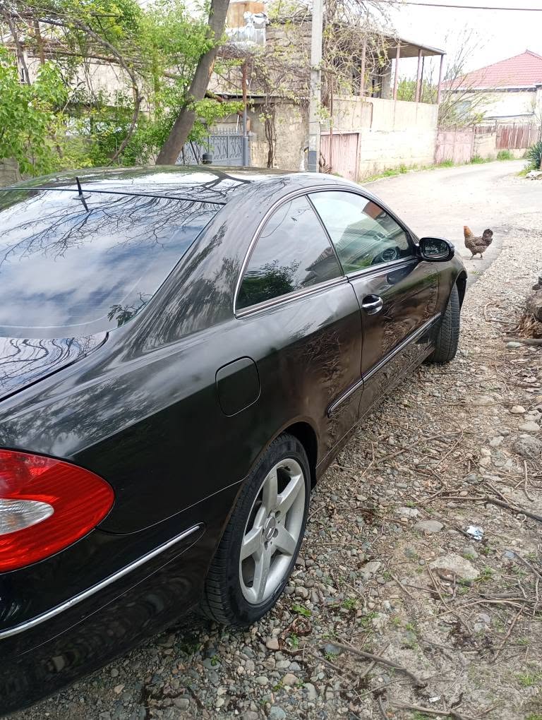 Автомобиль 2003