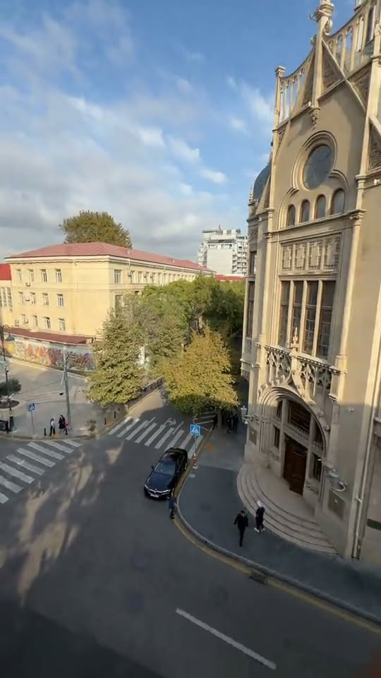 4 ოთახიანი ბინა იყიდება, ბაქო — 450,000 ₼