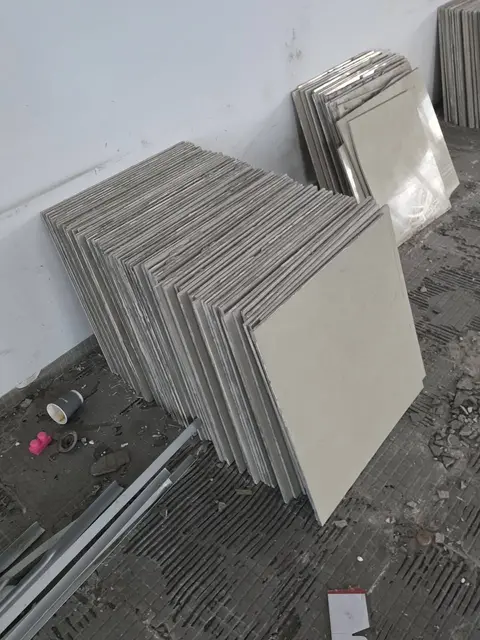 400 metrekarelik ikinci el 10 liraya satılır