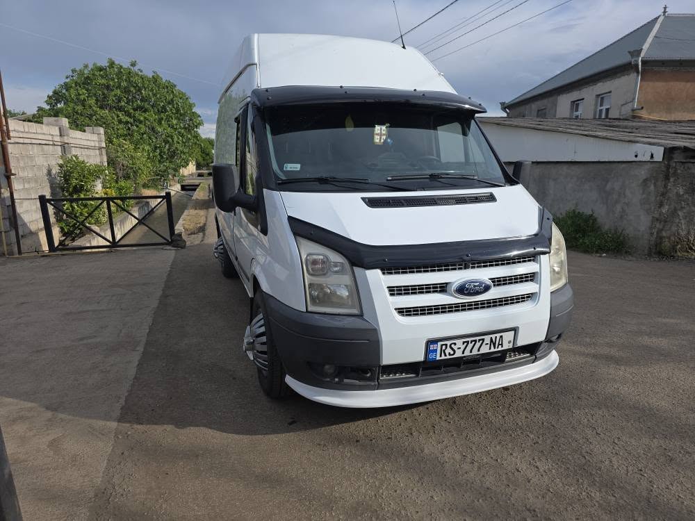 Fort Transit 2012 2.4 Turbo