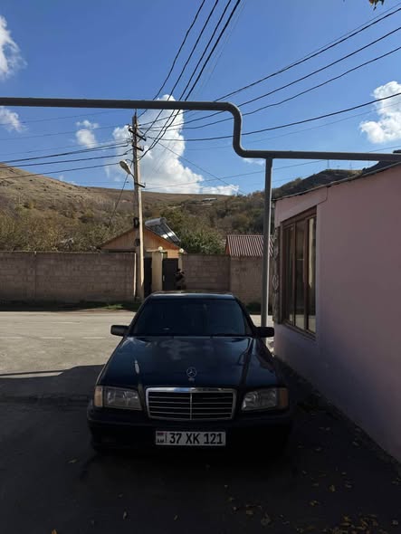 Avtomobil — 4,600$