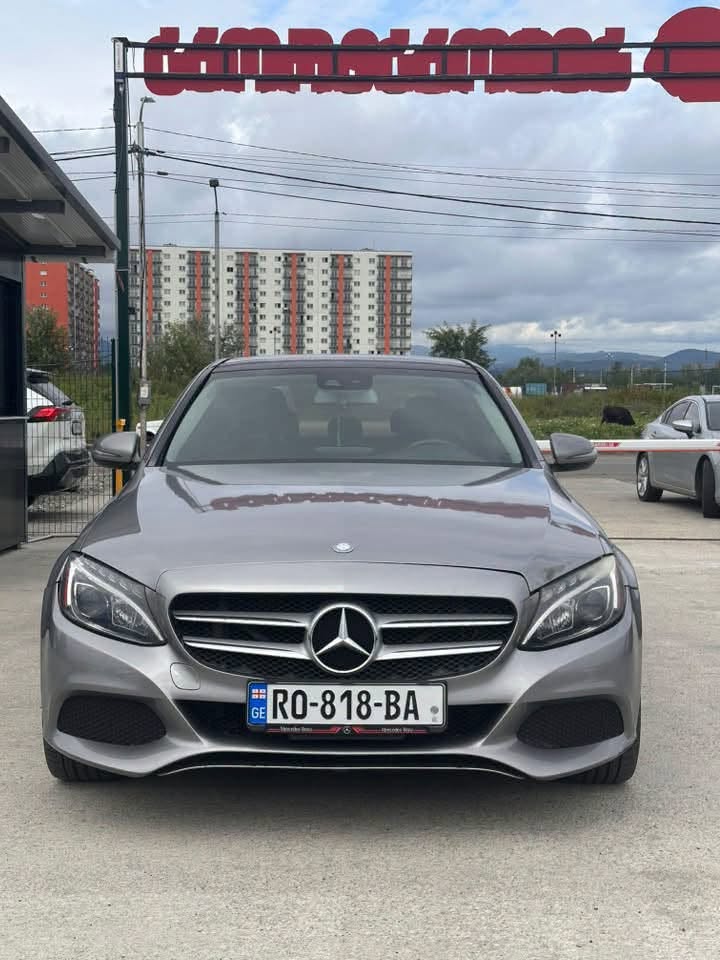 Mercedes-Benz C300 2016