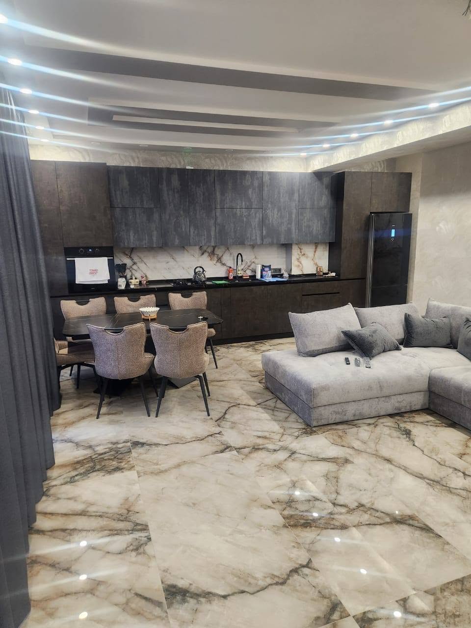 4 otaqlı mənzil satılır, Tbilisi — $250,000