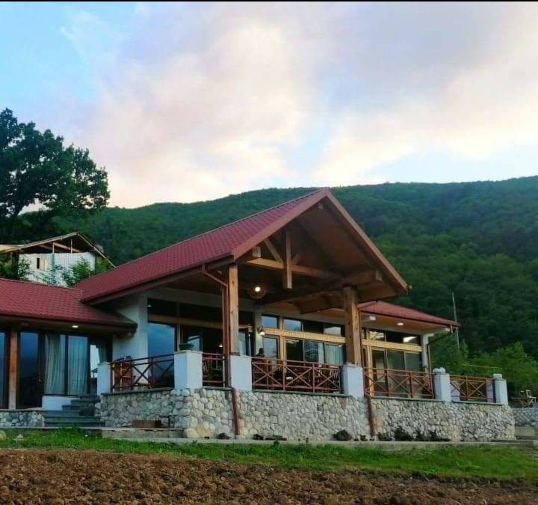 🌄 Վաճառվում է հյուրանոց Ամբրոլաուրում․ 🏨 📍