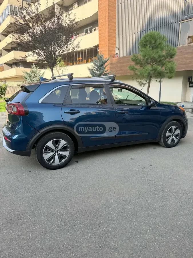 Kia Niro 2017