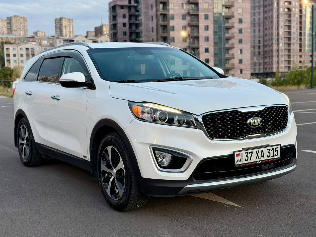 Kia Sorento 2017 — 16,300$