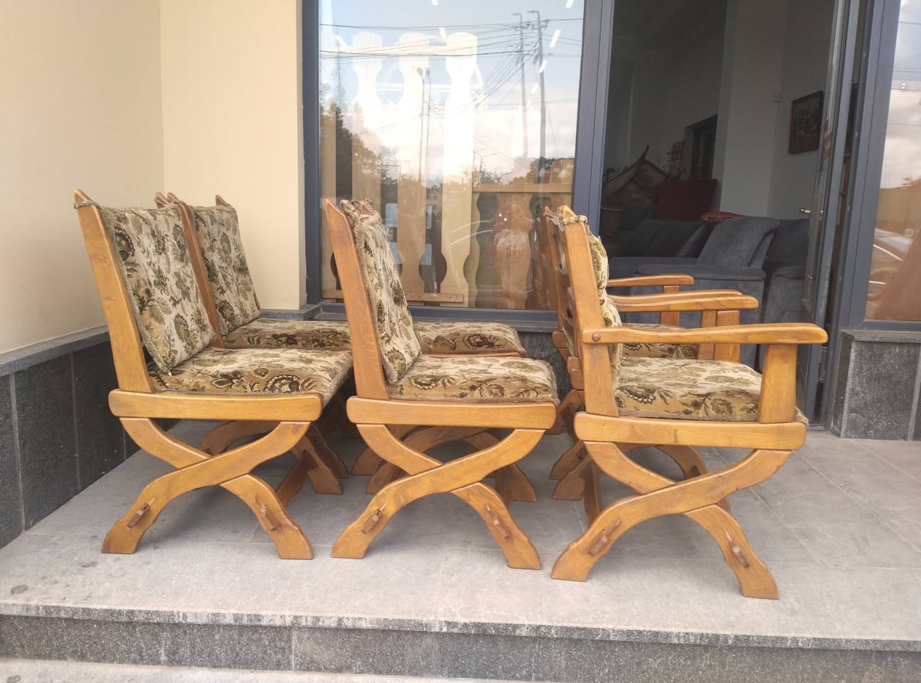 Mebel — 130₾