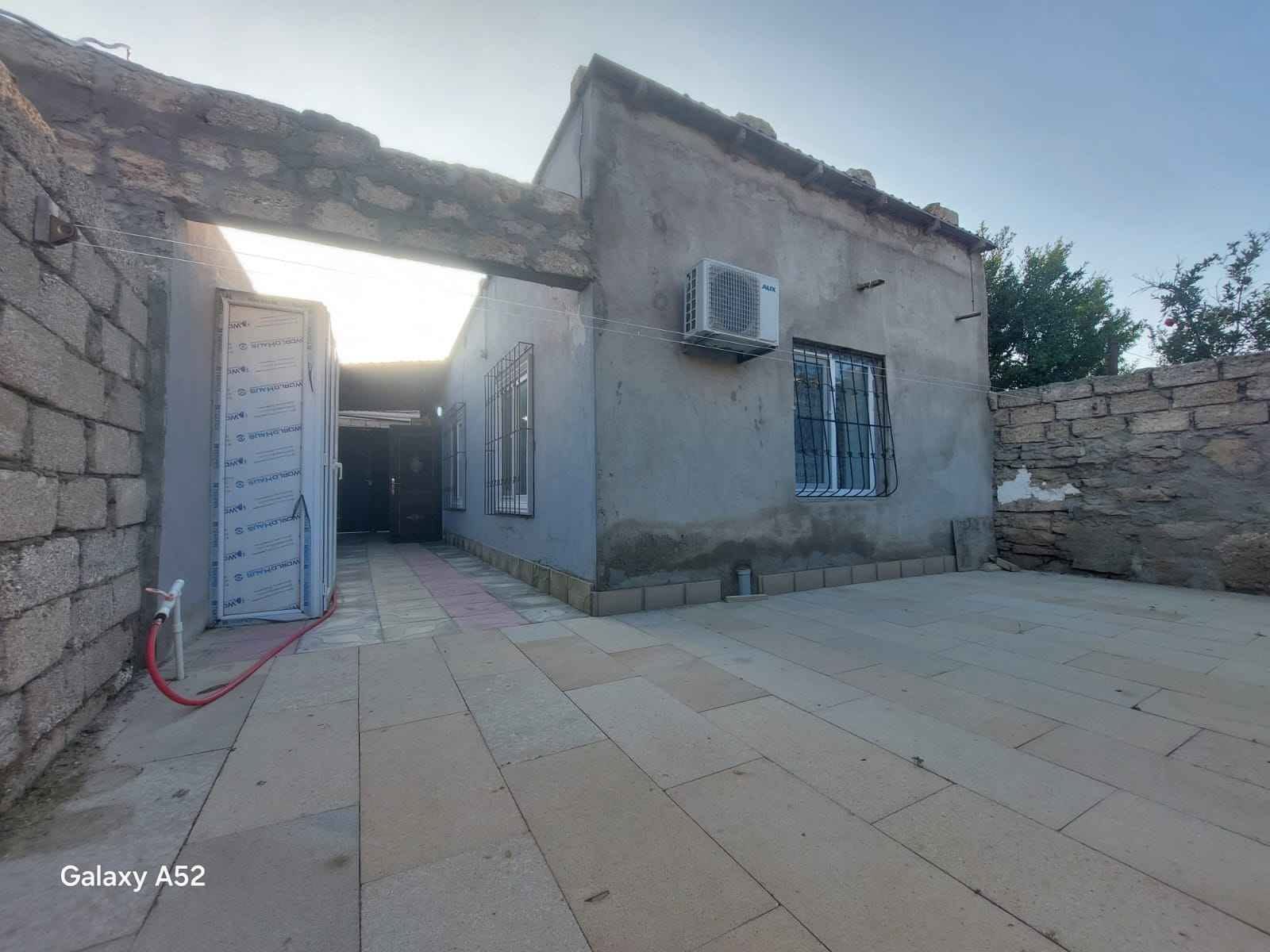 Հեյաթ էվի, Բաքու — 45,000 ₼
