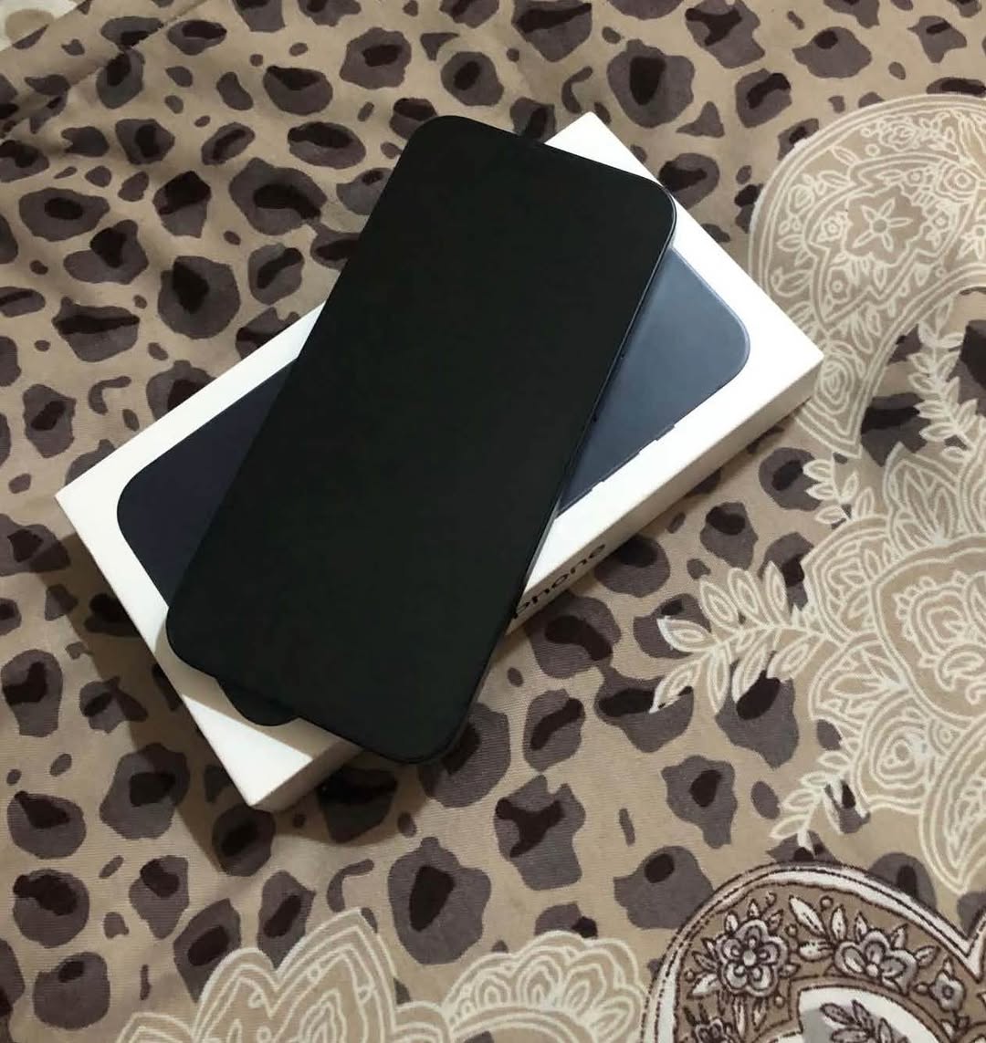 ✅ Վաճառվում է Iphone 13 աշխատում է իդեալականորեն — 650₾