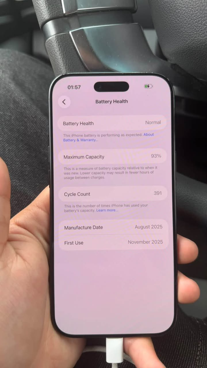 Telefon çox yaxşı vəziyyətdədir✅, 256Gb, batarea 93% 2000