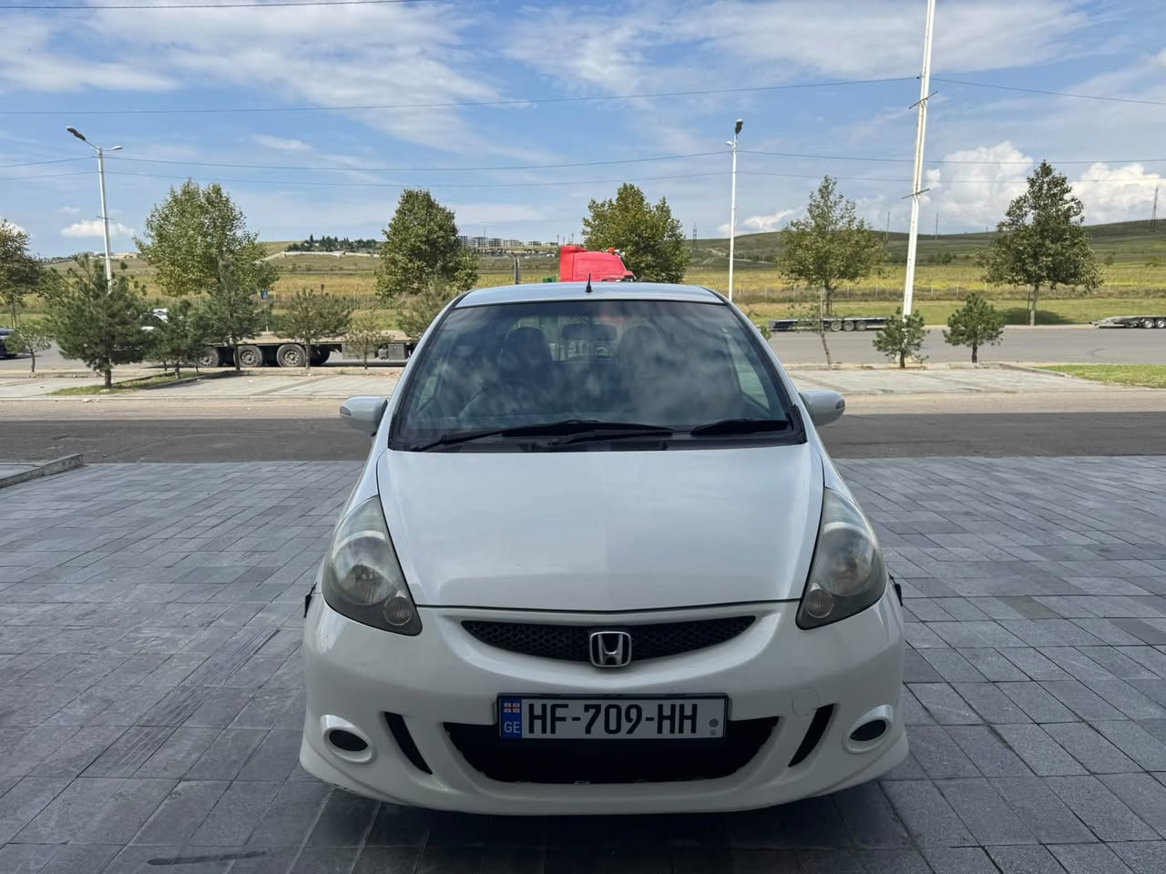 2006-cu il 1.3 Honda Jazz, ideal şəkildə fəaliyyət göstərir, 3400$