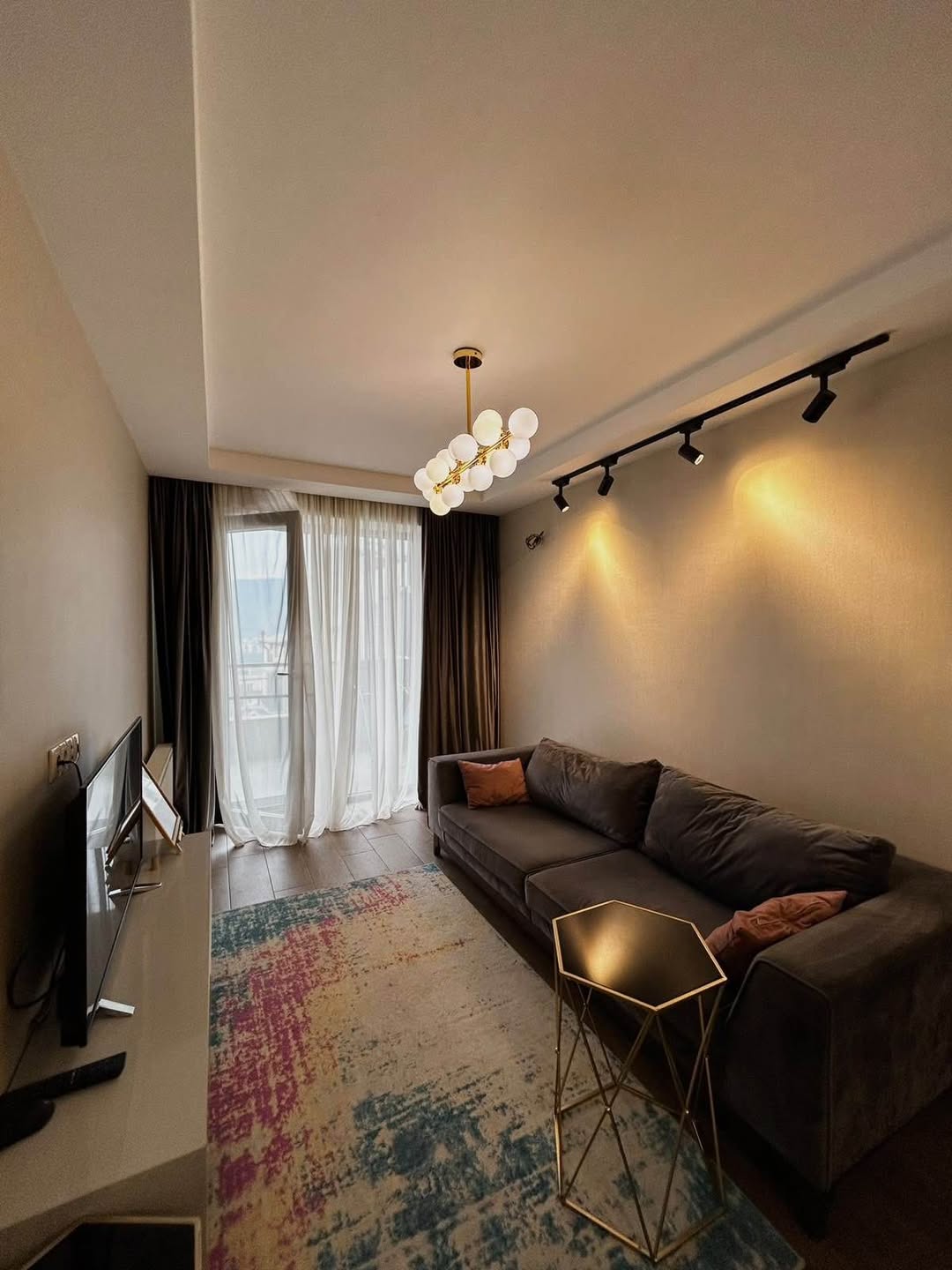Kirayə mənzil — 880$ -> იჯარის ბინა — 880$