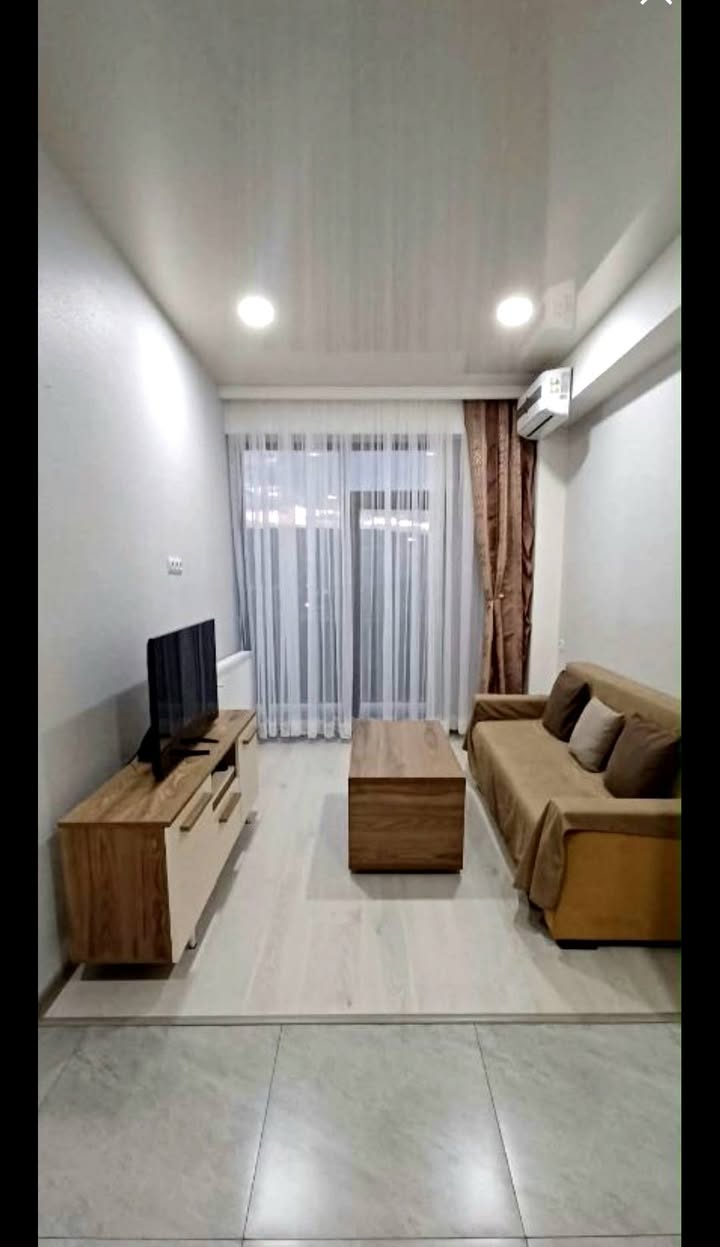 For rent near Varcketili metro, 2 minutes away — 1,200₾