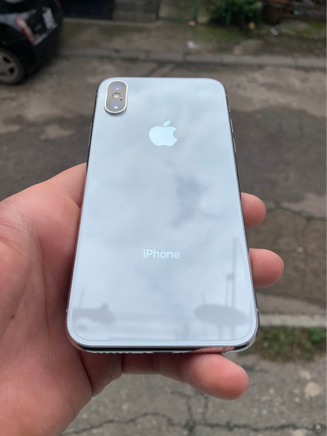 iPhone XS - 64 ГБ, 300