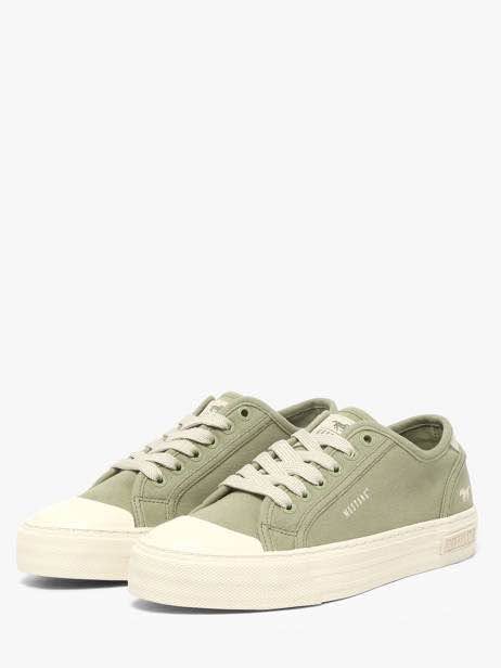 Mustang walls, size 37, worn once