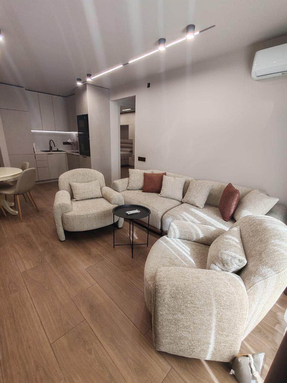 Kiralık 2 odalı daire, Batum — $1,500