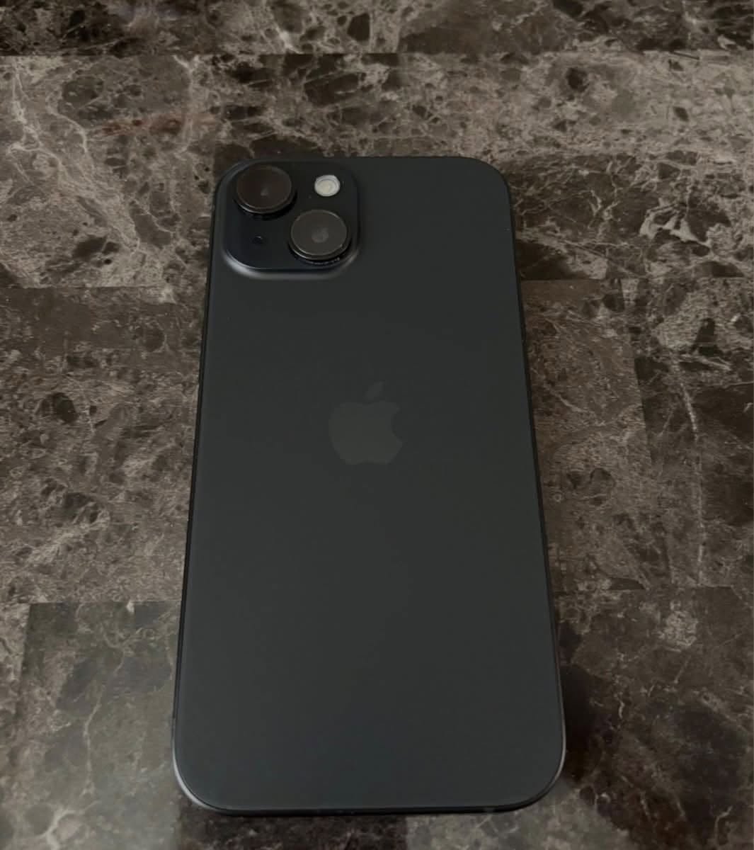 iPhone 15 Black 128GB, with box and cable