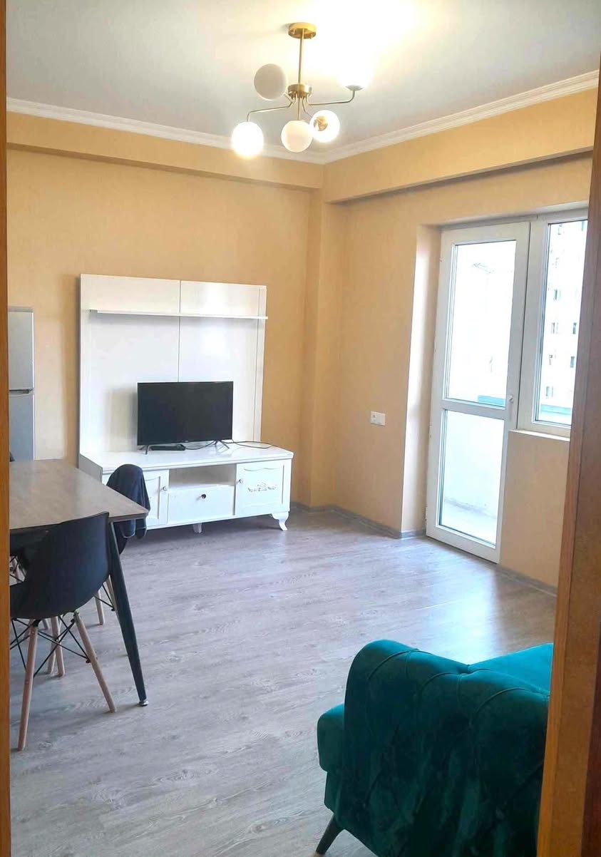 Mənzil satılır, Tbilisi — $56,000