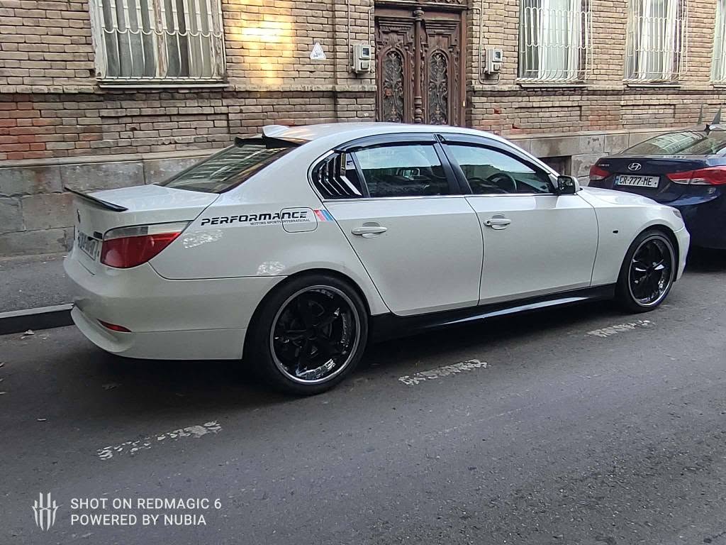 BMW E60