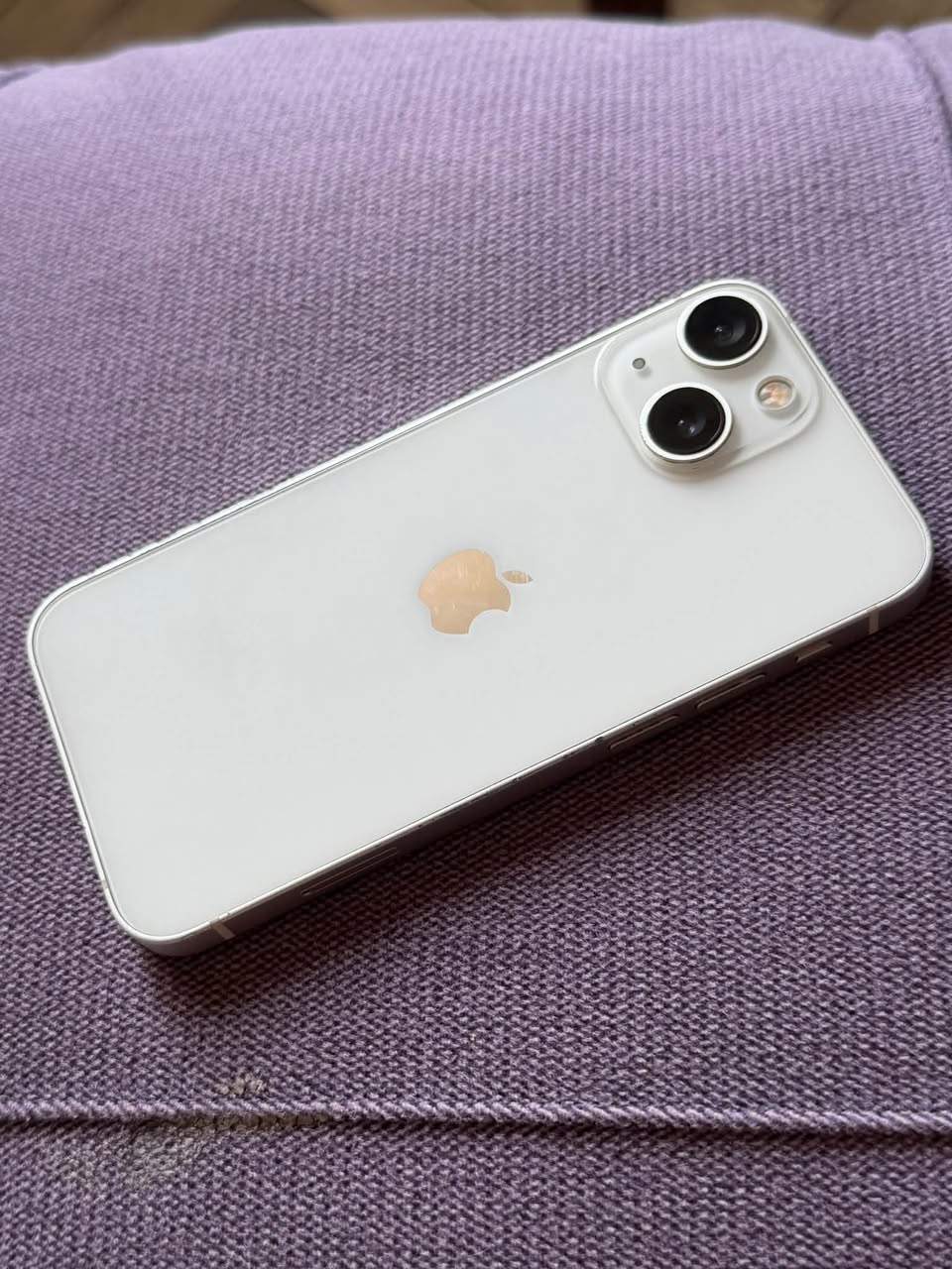 iPhone 13 mini, white