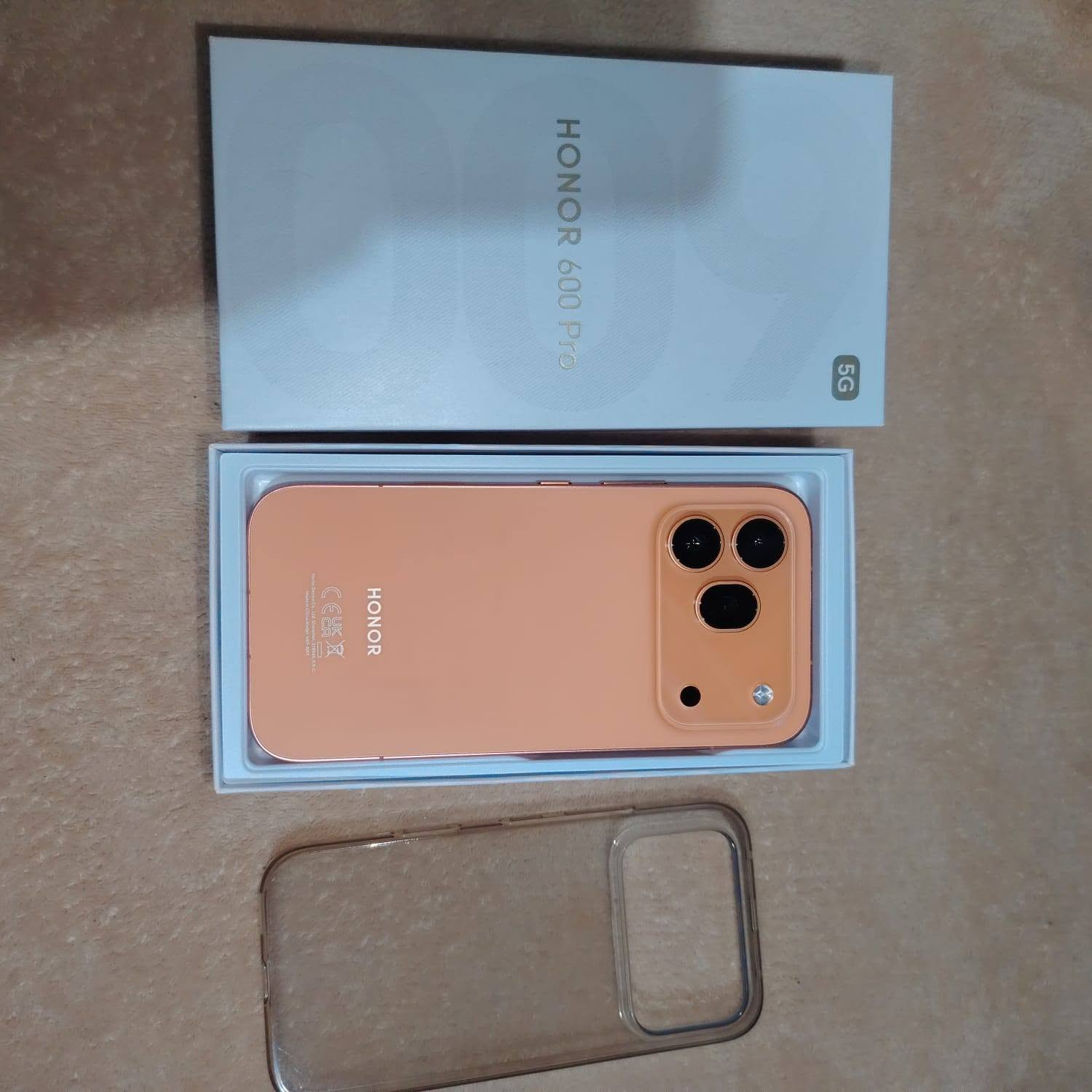 Honor 600 Pro 5G kılıf ve kutusu ile