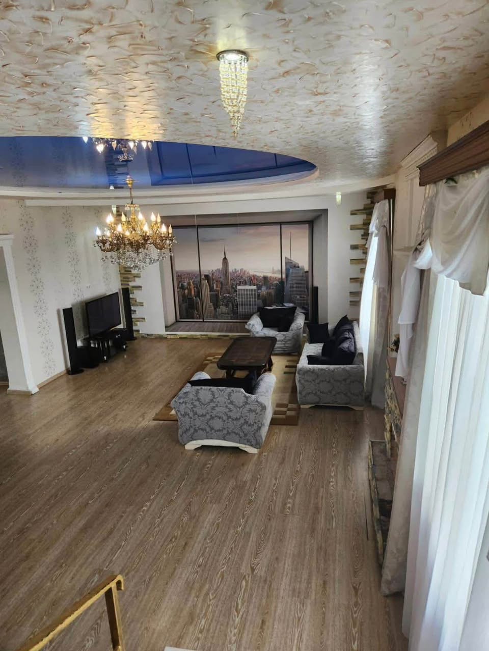 A private house is for rent in Benz! — 1,500$