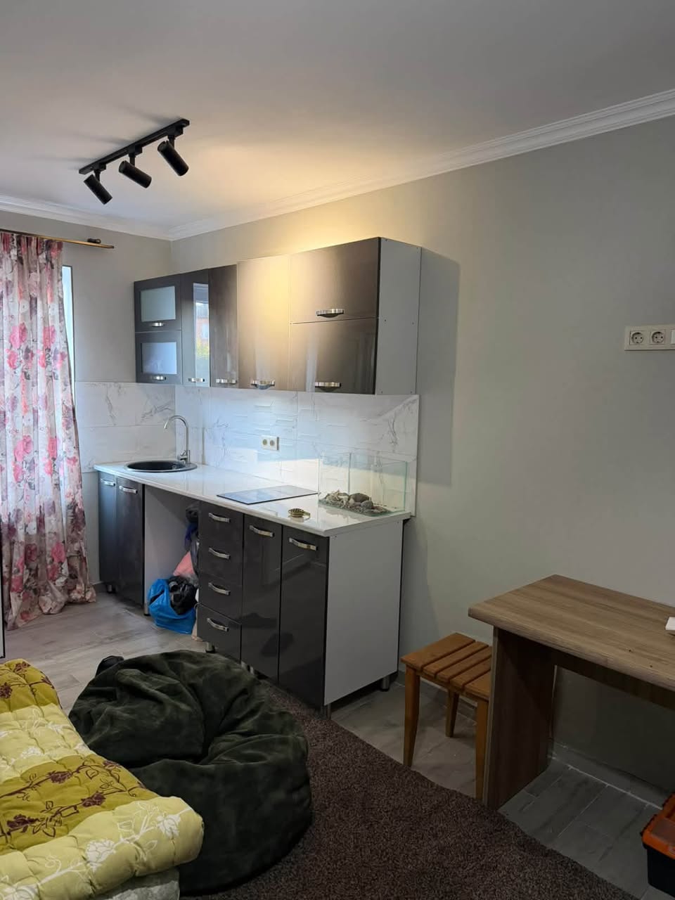 იყიდება ბინა, თბილისი — $38,000