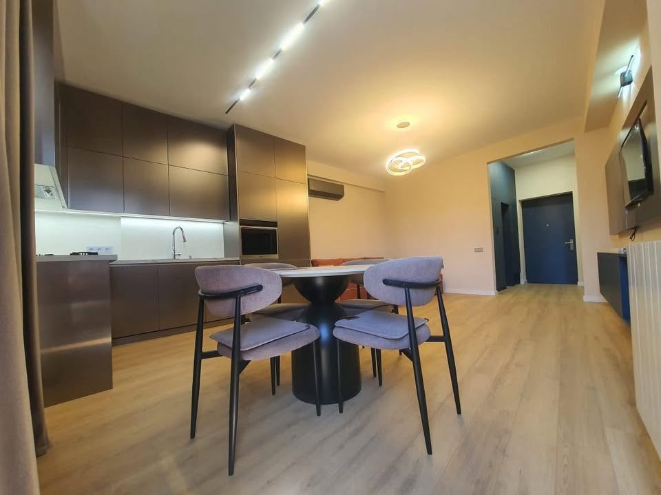 Сдается в аренду 2-комнатная квартира, Тбилиси — $900
