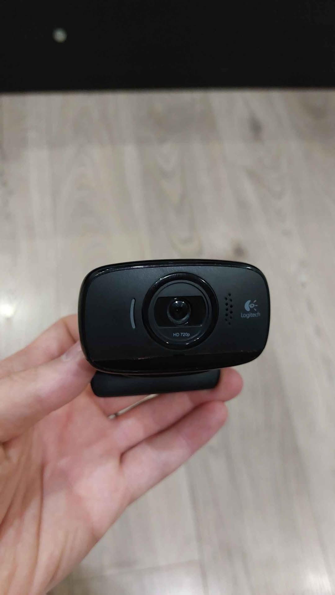 Веб-камера Logitech HD 720p