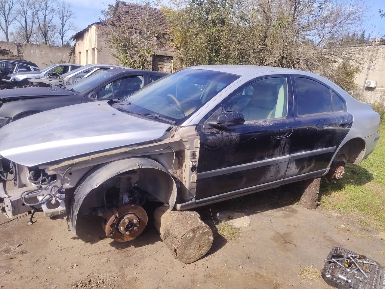 Zugdidi'de satılır... Volvo S60 2004 modeli