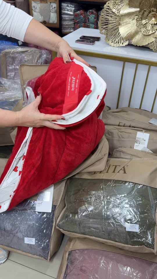 Red plush bedding set, shop display
