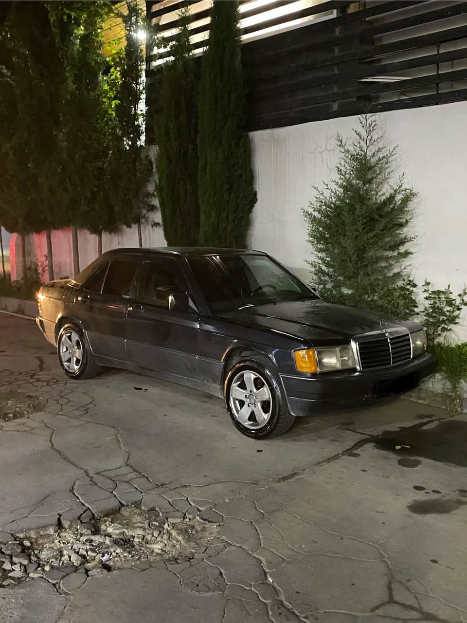 Avtomobil — 5,300₼