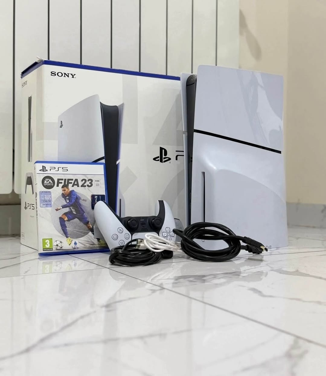 Mən PS5 Slim-i qarantiyə ilə yeni kimi satıram
