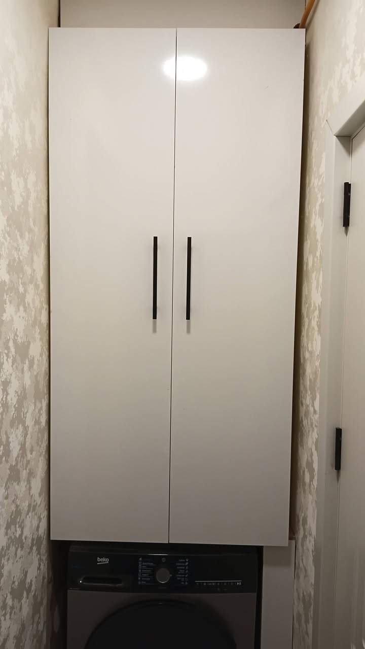 Satılık levha kusursuzdur. 1.55 yükseklik... 75 genişlik... İç - 300₾